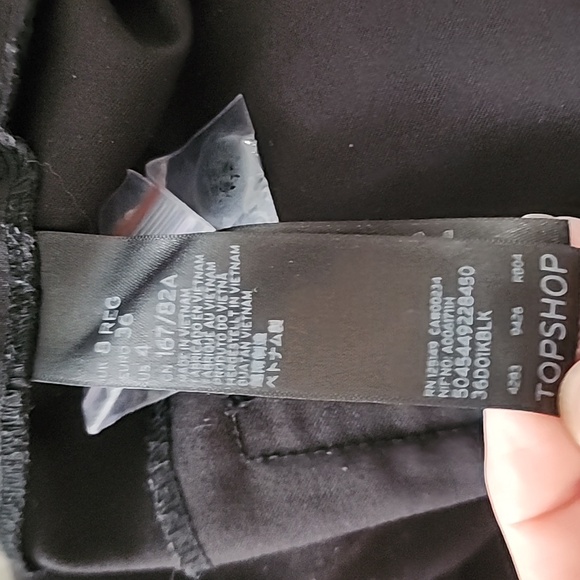 Topshop NWOT Black Pleat Pants Sz 4 - Picture 11 of 13